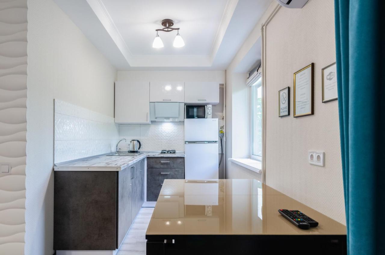 Artal Apartment On Obolonsky Avenue 16 Kyiv Exterior foto
